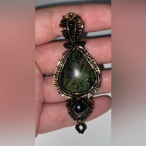 Epidote pendant
